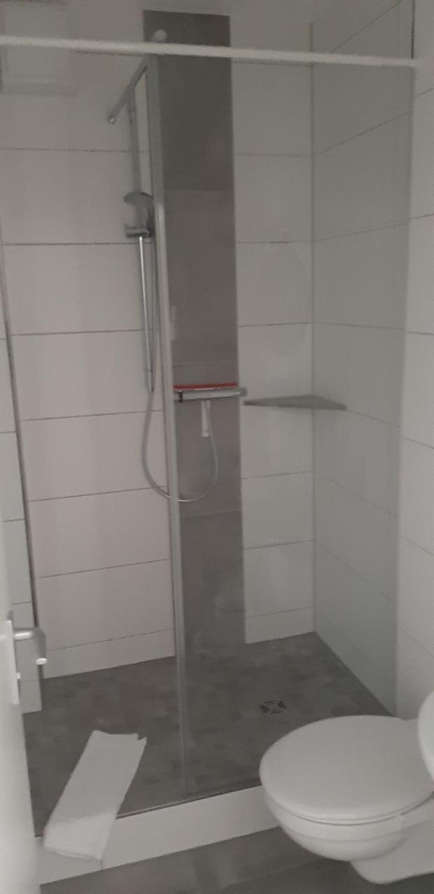 Arkadia Hotel Burgwedel  Dış mekan fotoğraf